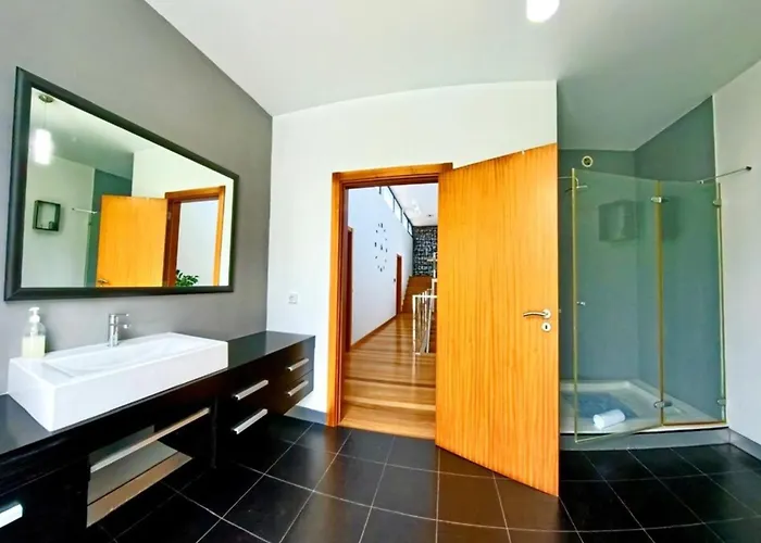 Sal E Pimenta House - A Wellbeing Retreat فيلة