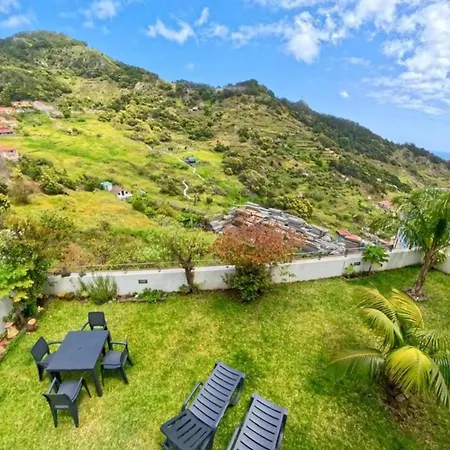 Sal E Pimenta House - A Wellbeing Retreat *