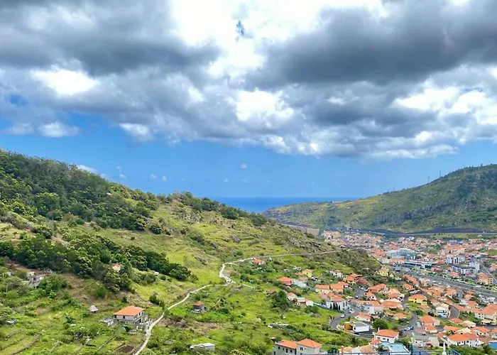 Sal E Pimenta House - A Wellbeing Retreat Villa Machico (Madeira)